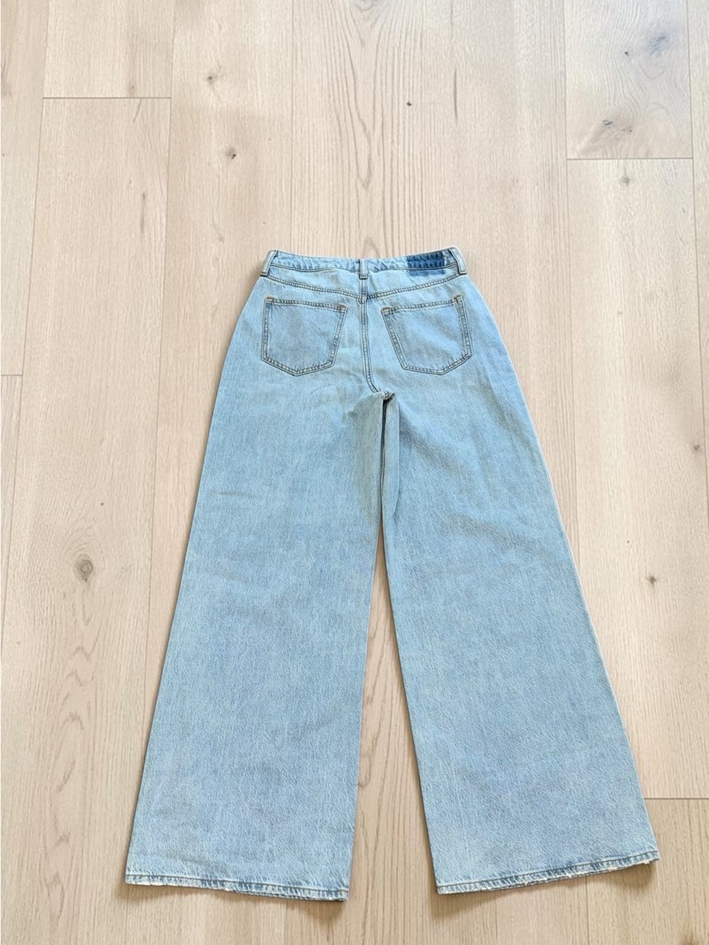 Abercrombie & Fitch NWT Curve Love The Wide-Leg High Rise Jeans Size 27 - Picture 3 of 4